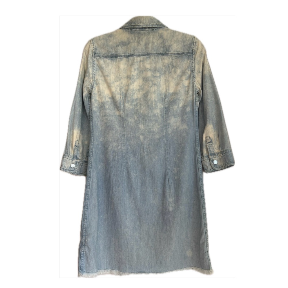7 For All Mankind Denim Shirtdress XS Light Blue Acid Wash Raw Hem Western - Picture 3 of 12